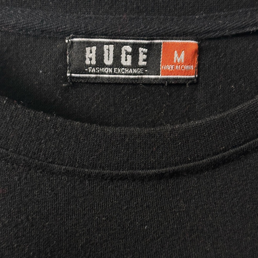Huge Fashion Exchange Trust No One T Shirt, Size Medium. - Picture 4 of 4
